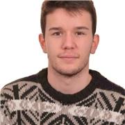 Graduado de Elemental de Piano, doy clases de piano y lenguaje musical